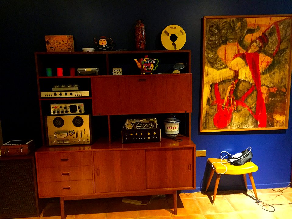 The Vintage Wall