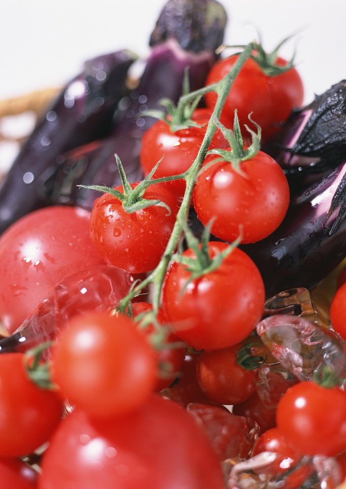 Fresh vegetables in ice