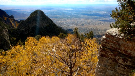 10 16 Sandia RD Del Agua Overlook 09