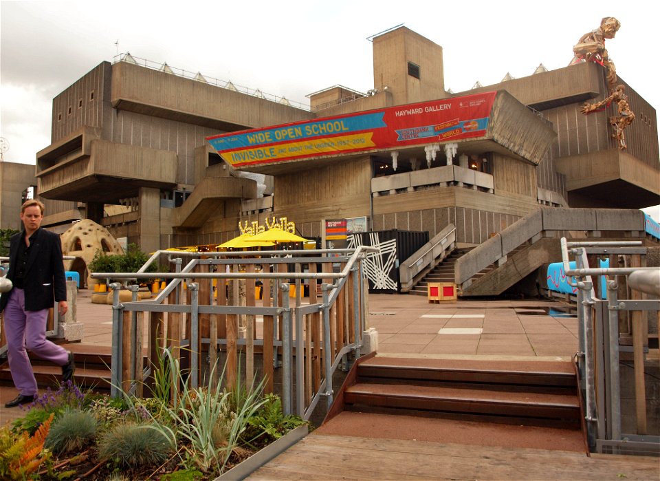 Hayward Gallery: London South Bank photo