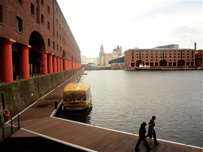 Albert Dock photo
