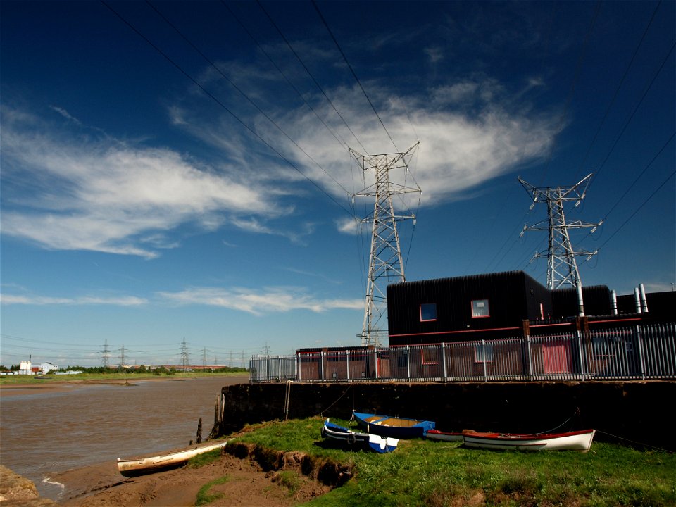 Connah's Quay Wall - River Dee photo