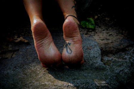 male bare feet