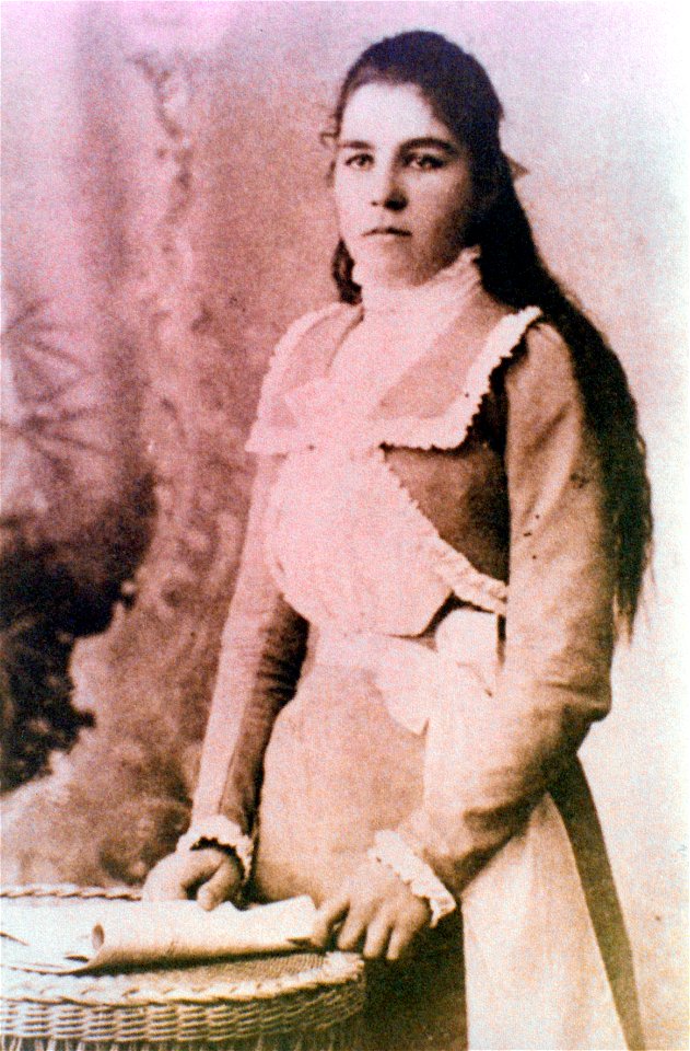 Portrait of a lady, [n.d.]