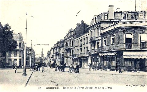 Cambrai.Rue de la Porte-Robert et rue de la Herse photo