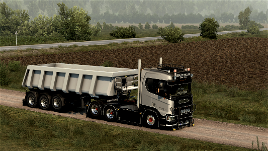 NG R 530 / Schmitz