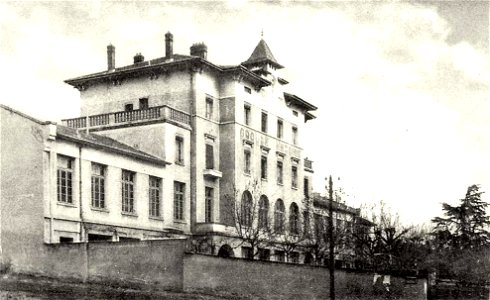Caluire-et-Cuire.Groupe scolaire Vassieux