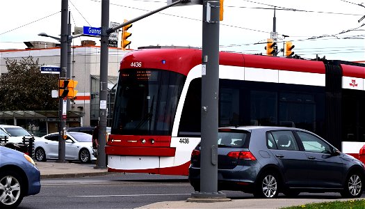 TTC 512 Streetcar 4436 Departing Gunns loop. photo