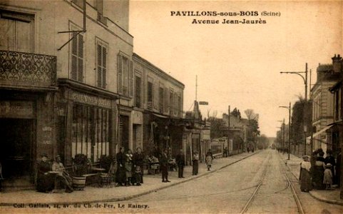 Pavillons-sous-Bois.Avenue Jean-Jaurès.Café.Vins.Liqueurs