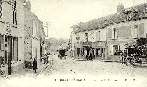 Brétigny-sur-Orge.Rue de la Gare