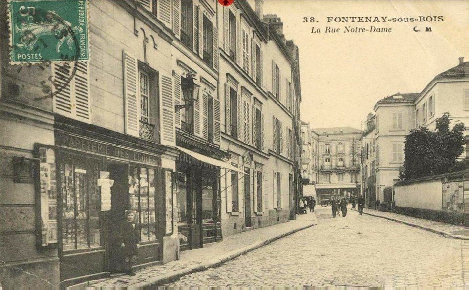 Fontenay-sous-Bois.Rue Notre-Dame.Papeterie