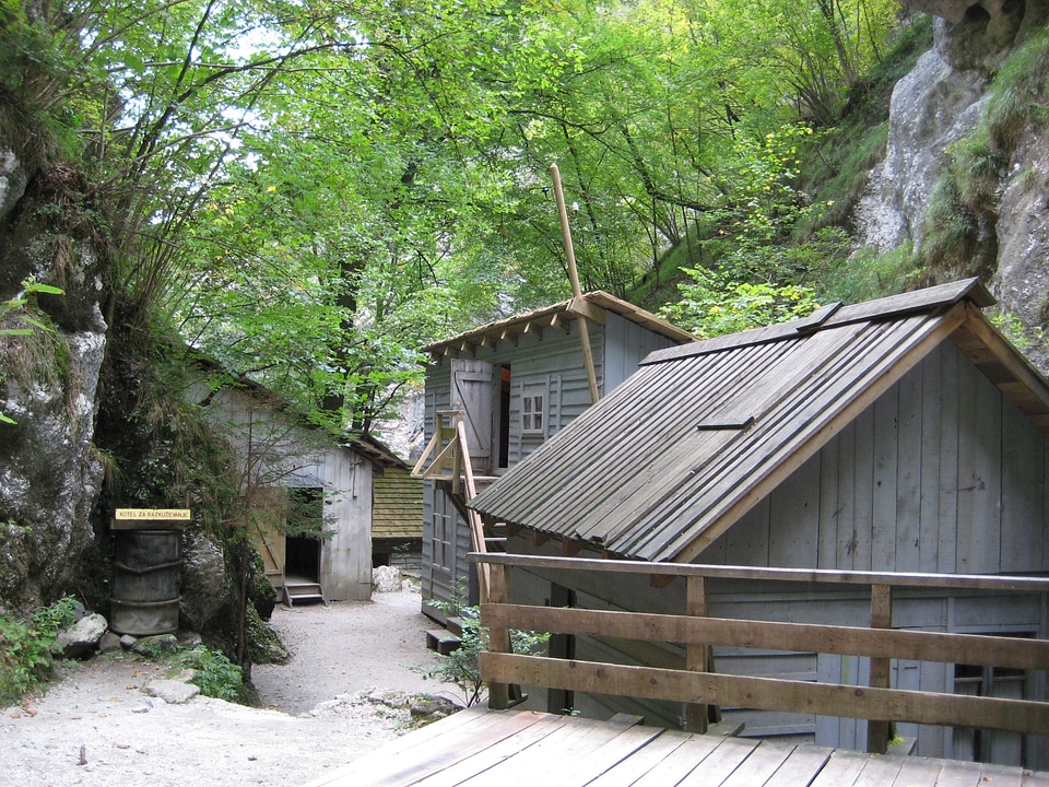 Franja Partisan Hospital Museum