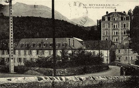 Lestelle-Betharram.Sacré-Coeur et Collège