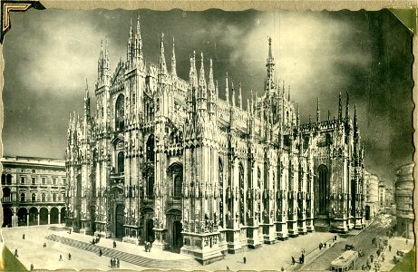 Duomo (Cathedral), Milan, Italy, [1944] - Postcard photo