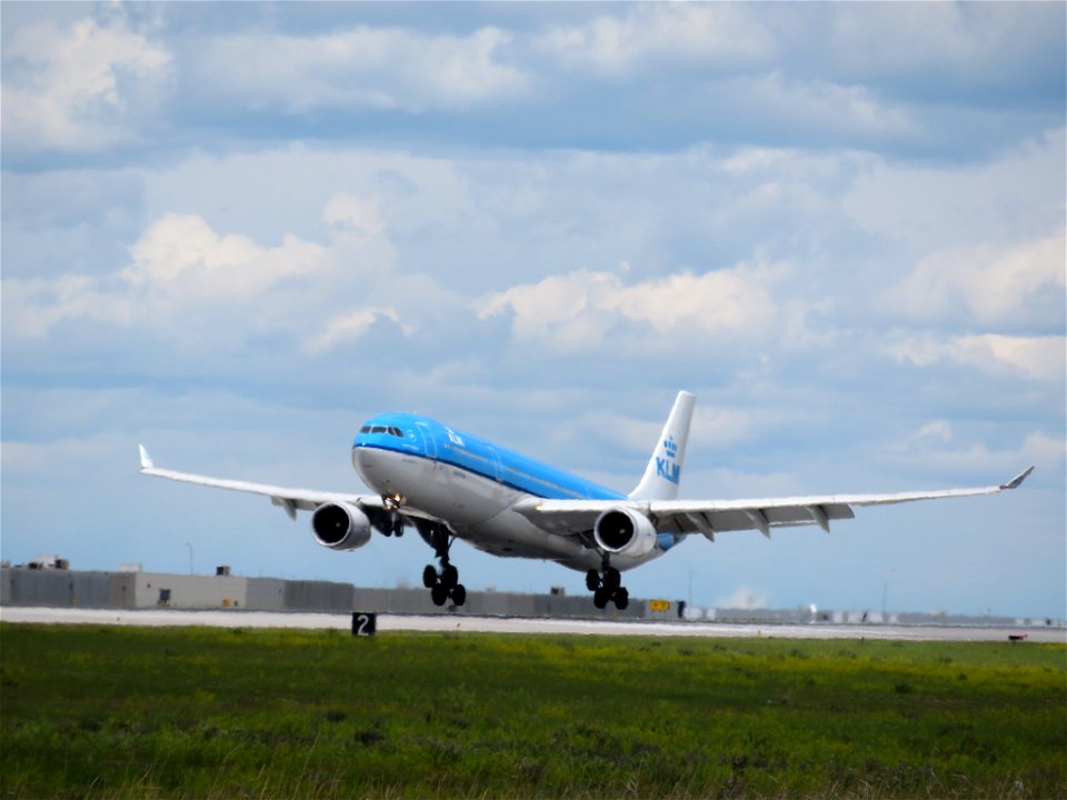 Incoming KLM at Calgary Airport