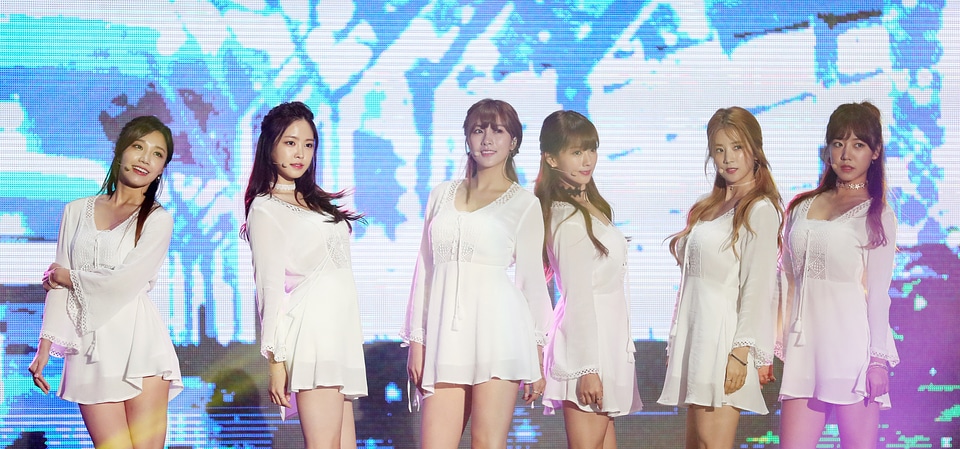 2012 K-POP World Festival Special Performance by A Pink