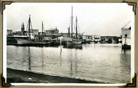 Old port, Tunis, Tunisia - Postcard photo