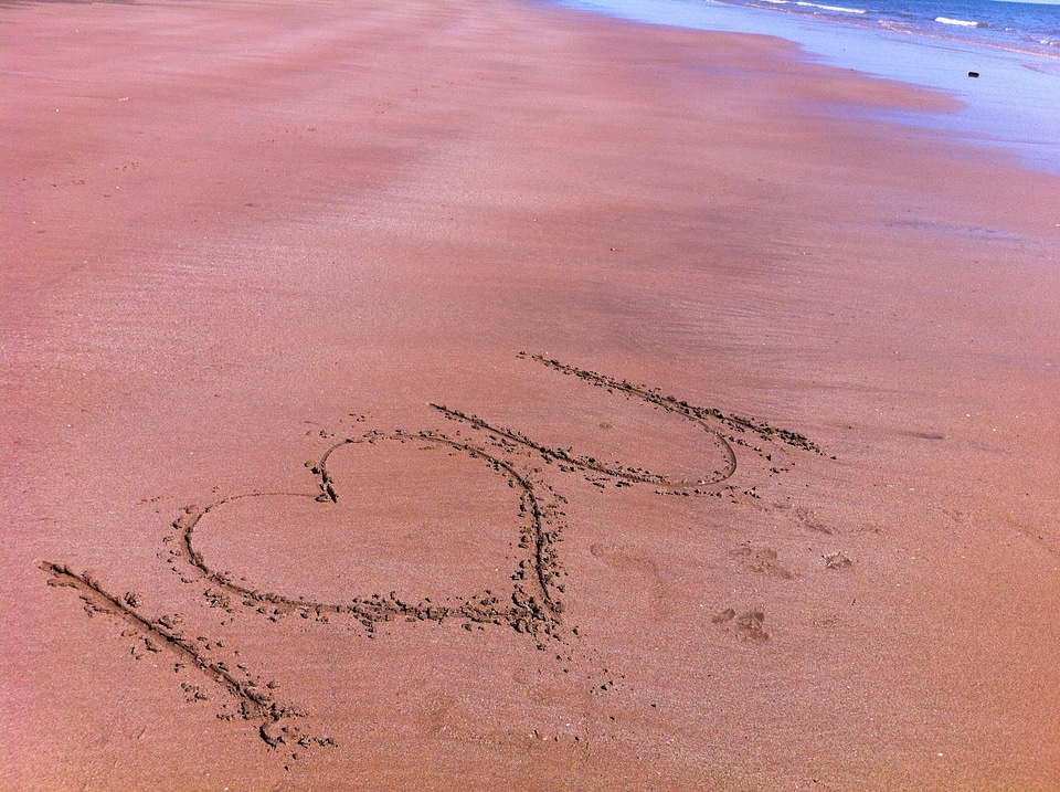 Message writing beach