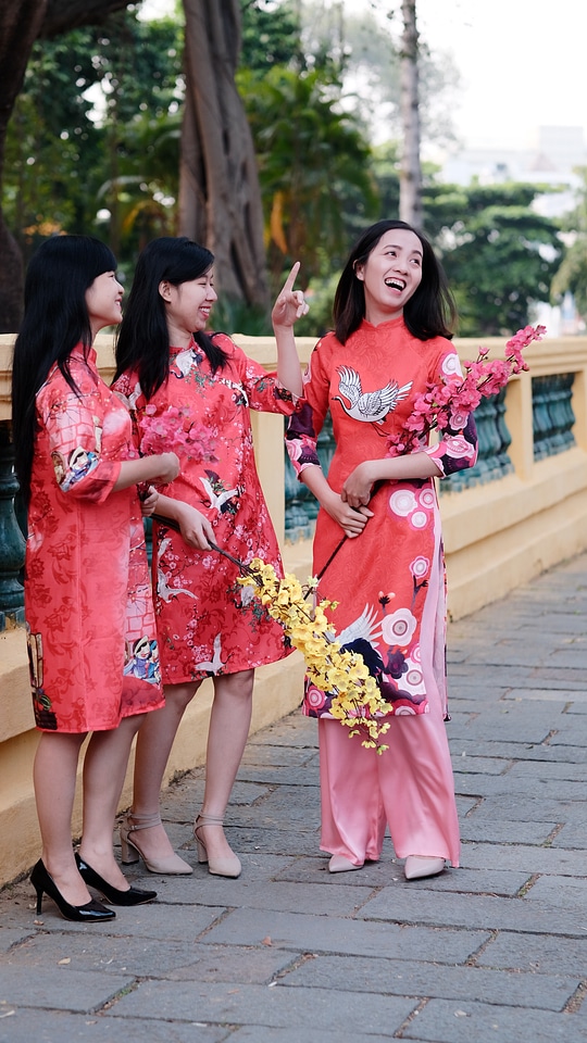 Beautiful Young Asian Girls