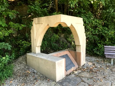 Memorial to Edward D. Ted Jones