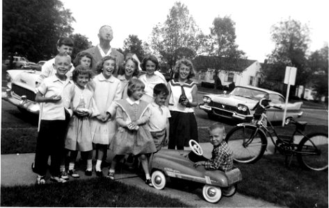 William_Becky Colette Marla Sharon Karen Nikki_Bobby Vicky Dottie Freddie Michael