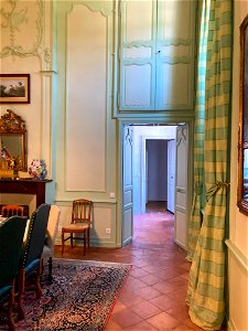 Dining room: Chateau de Trenquelleon, Feugarolles