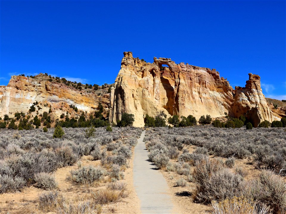 Grosvenor Arch in UT