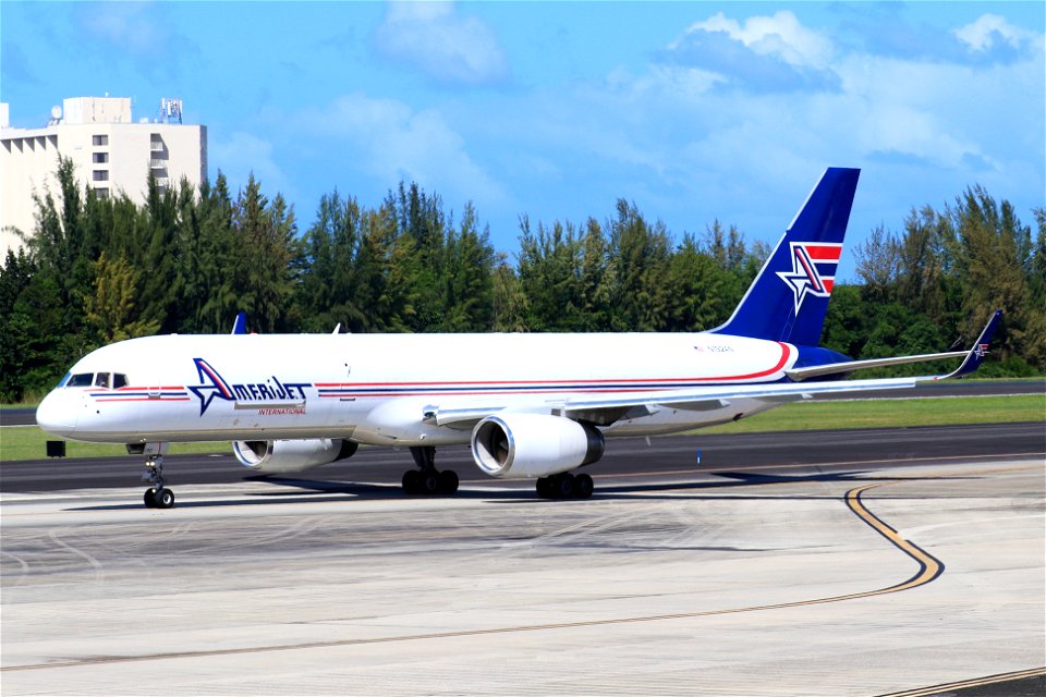 AmeriJet International 757-200F at SJU