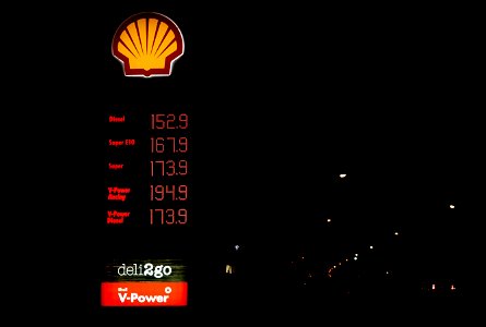 German Petrol price on 2021/11/16 (€ per Liter)