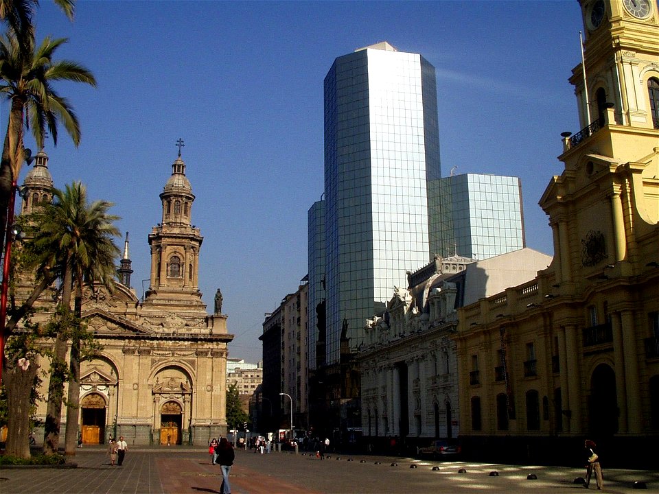 Santiago Street Level