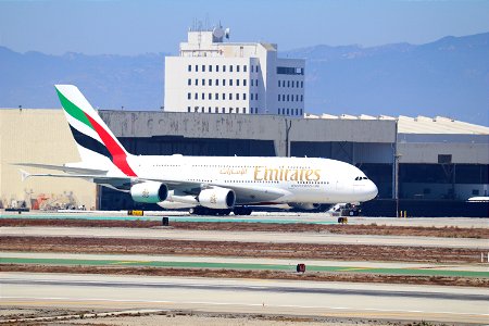 Emirates A380-800 arriving at LAX
