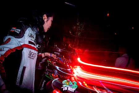 Du Weef: 16/09 Wavy Pics