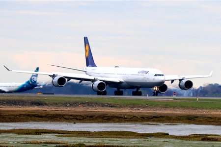 Lufthansa A340-600 arriving at BOS photo