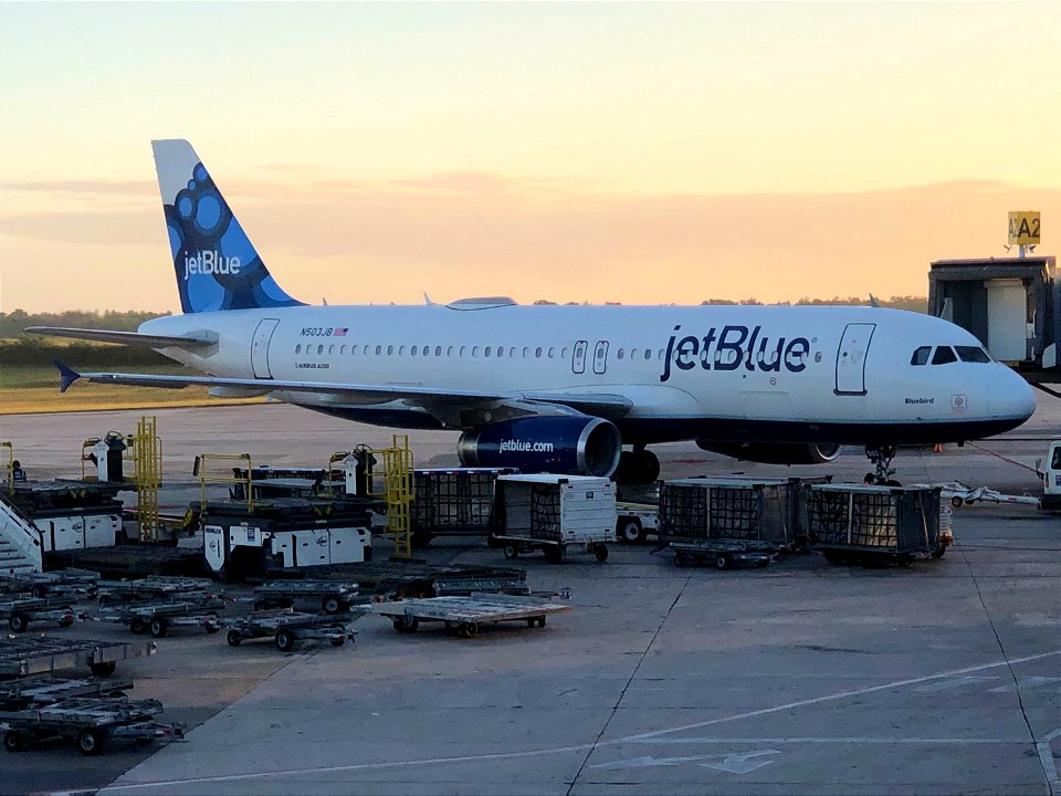 JerBlue A320-200 at SDQ