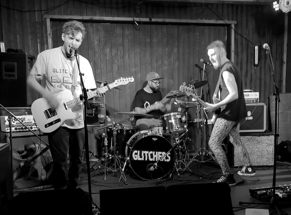 Glitchers + Vertical Noise, Hellebore & Breacher @Percy Picklebackers Nottingham, 1 December 2022