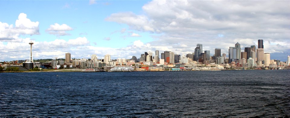 Seattle Washington - United States Panorama Skyline - Downtown photo