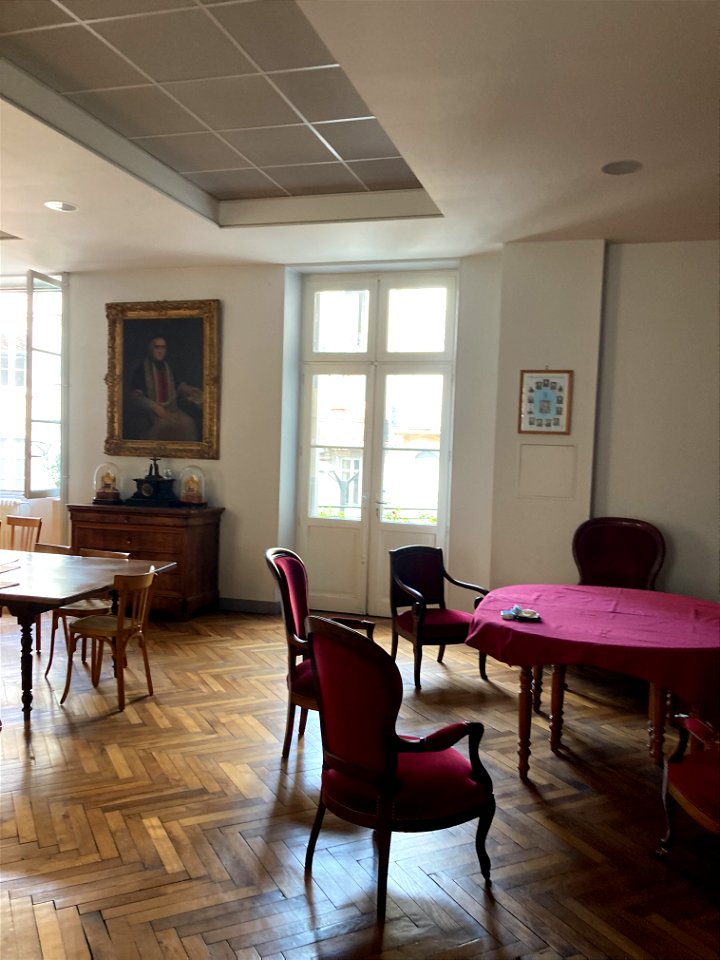 Sodality Meeting Room: Madeleine Community, Bordeaux