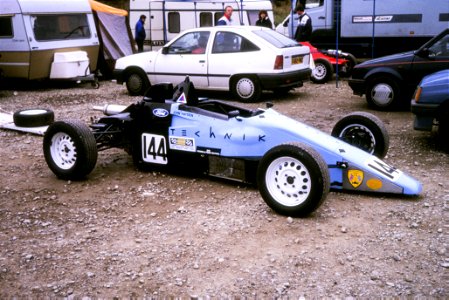 motor racing 1985 photo