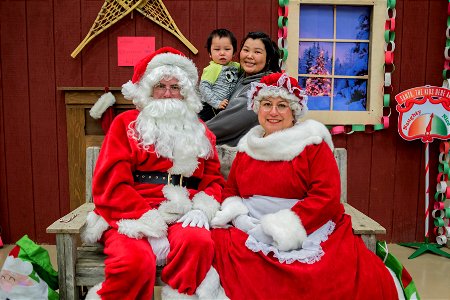 Emmonak welcomes Santa to town photo