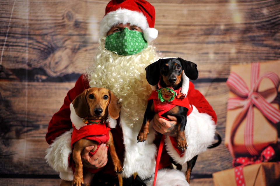 City of Elderly Love Claus for Paws Fundraiser