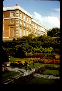 Hampton Court, gardens photo