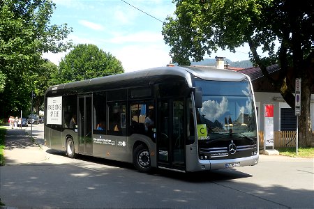Autobus Oberbayern, München (BY) - 108723 - MA-MB 125 - Mercedes-Benz O 530 eCitaro (2018) - Passionsspiele 2022 - Oberammergau, 26.08.2022 photo