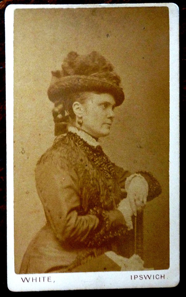 EJ_X10 Unidentified woman by John White photo