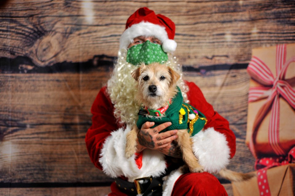 City of Elderly Love Claus for Paws Fundraiser
