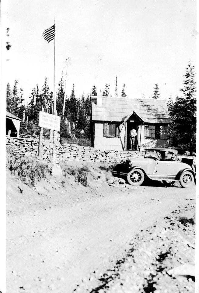 Lookout Springs Guard Station 1935