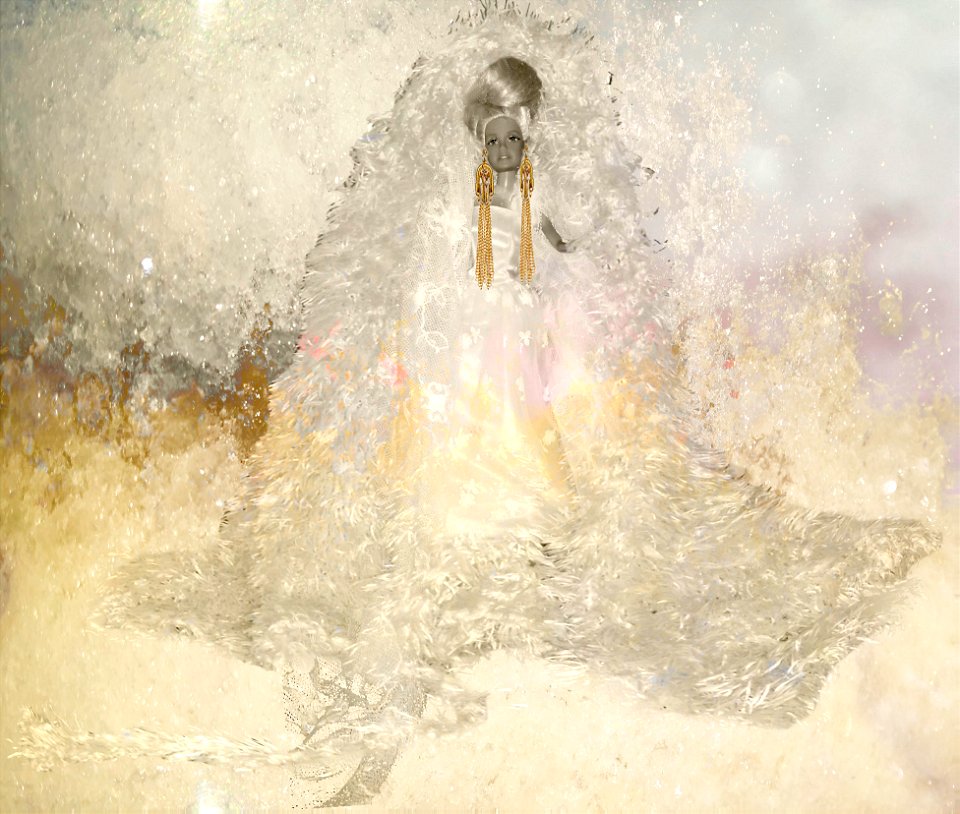 Icequeen in white