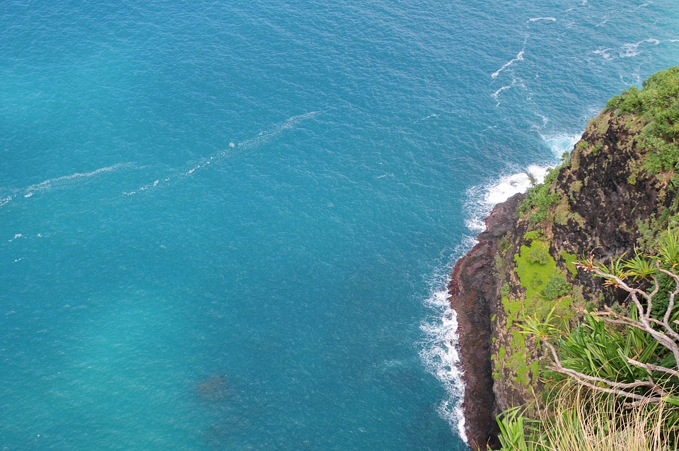 Hanakapiai Beach seen from Kalalau hiking trail, Kauai