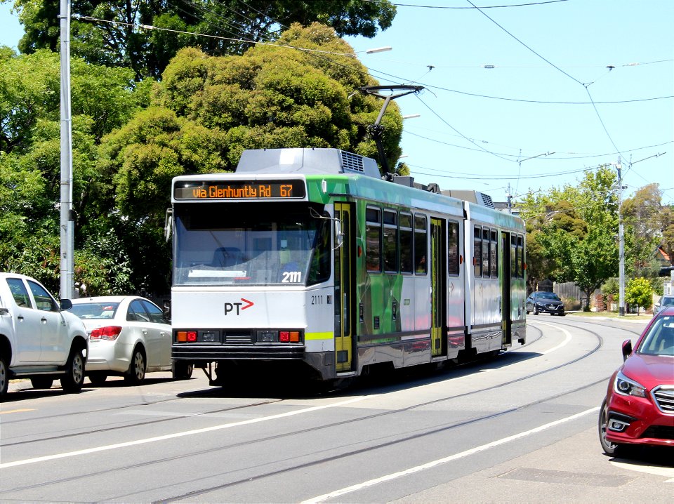 B-class tram in Carnegie