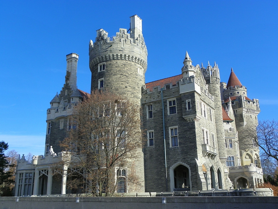 Casa Loma in Toronto photo