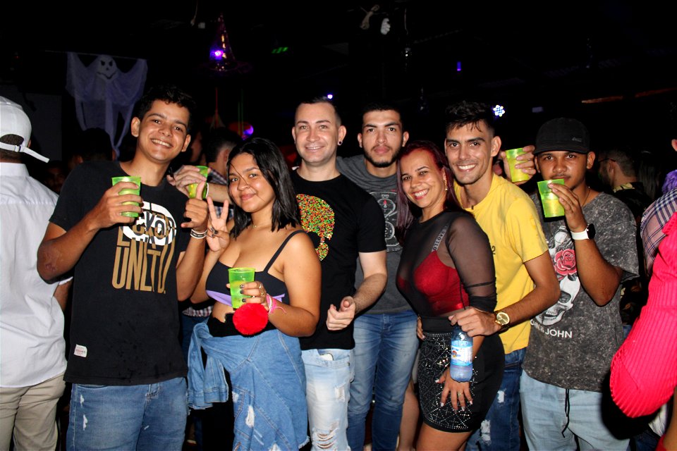 HALLOWEEN PARTY